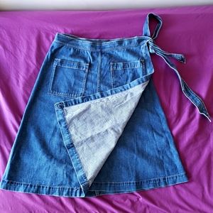 GAP Denim Apron Wrap Skirt Size Large
